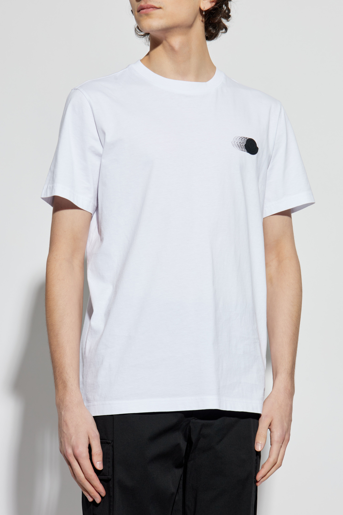Moncler T-shirt with logo patch | Men's Clothing | Vitkac Moncler T-shirt with logo patch | Men's Clothing | Vitkac